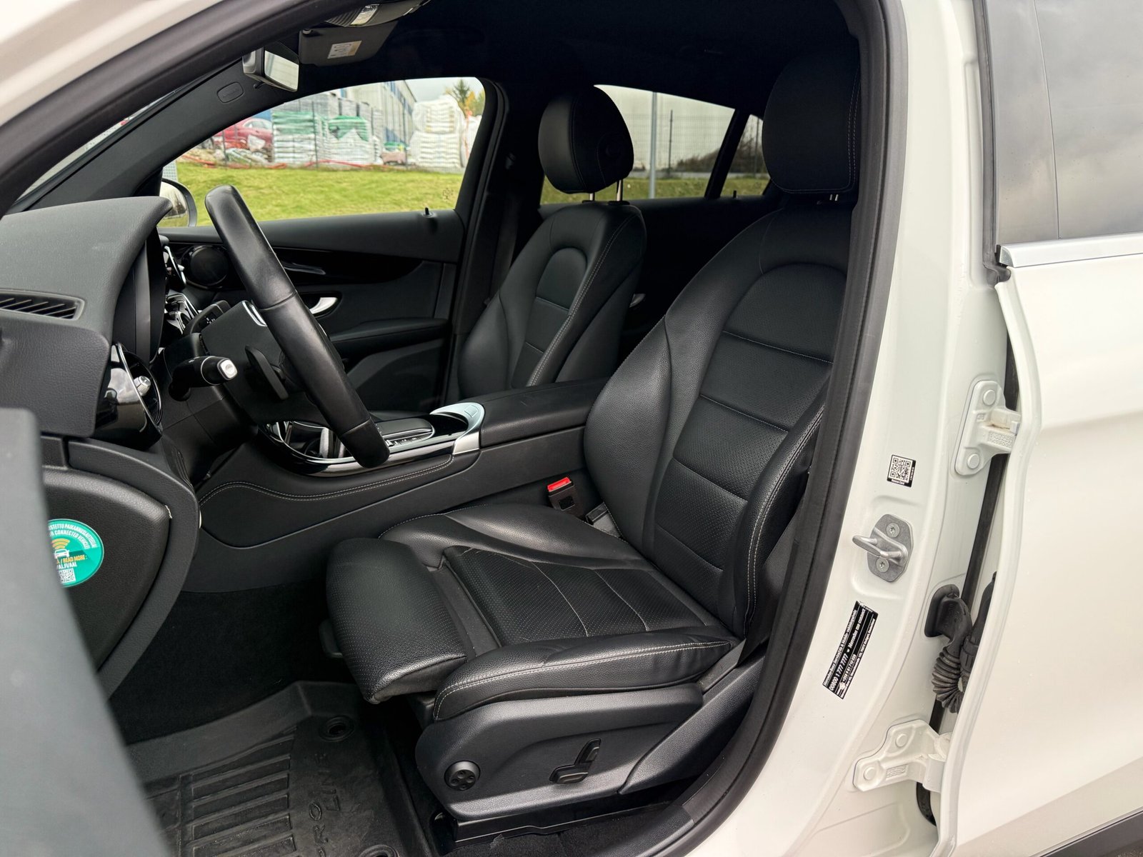Mercedes-Benz GLC Coupe 300, 2020 - Image 13