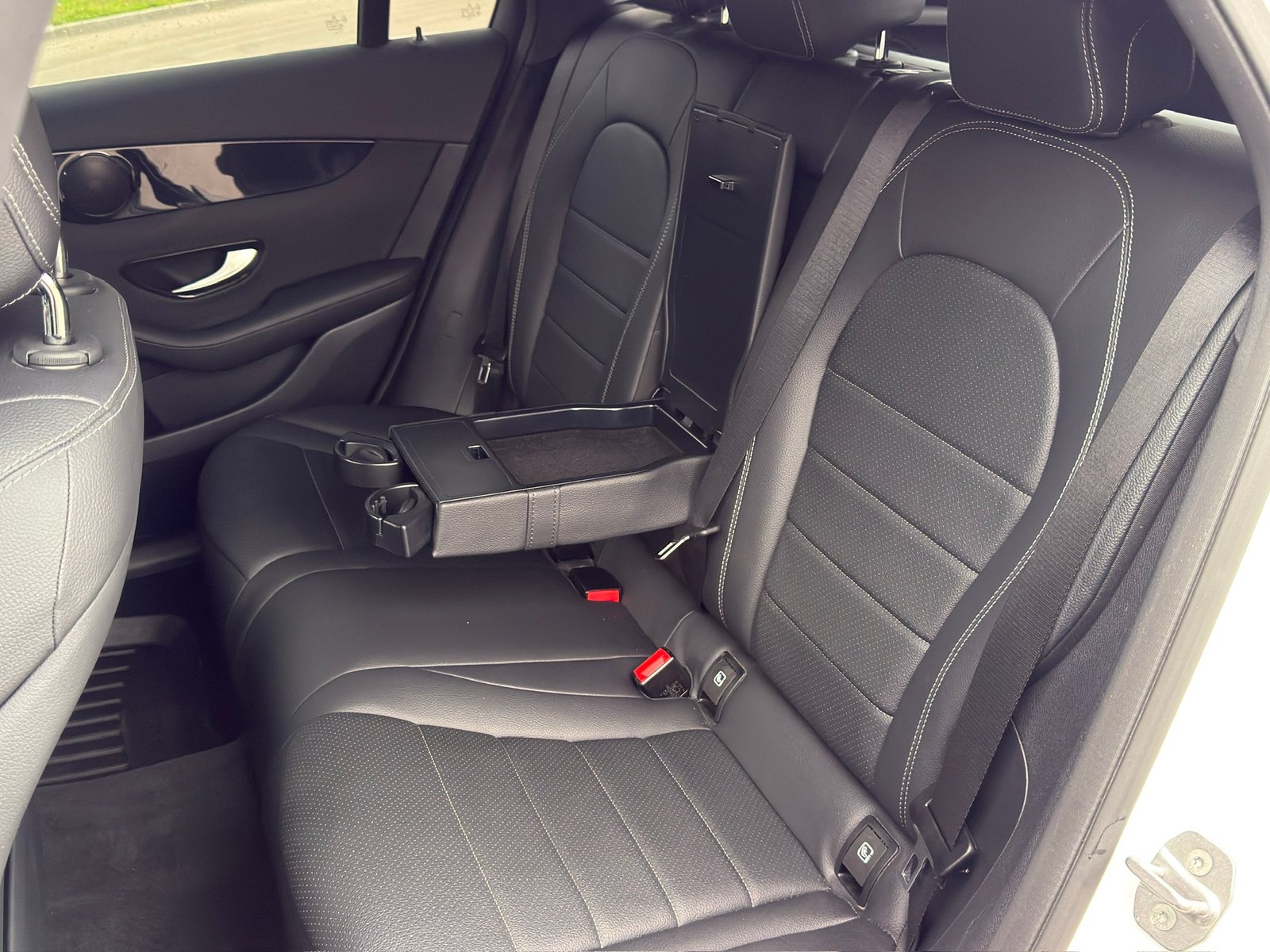 Mercedes-Benz GLC Coupe 300, 2020 - Image 17