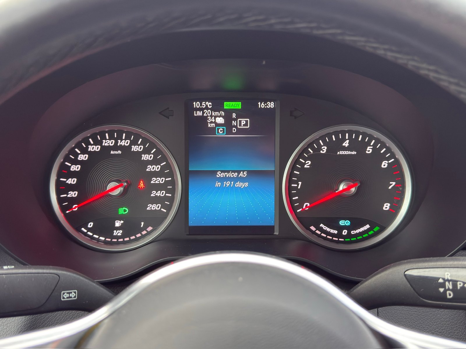 Mercedes-Benz GLC Coupe 300, 2020 - Image 33