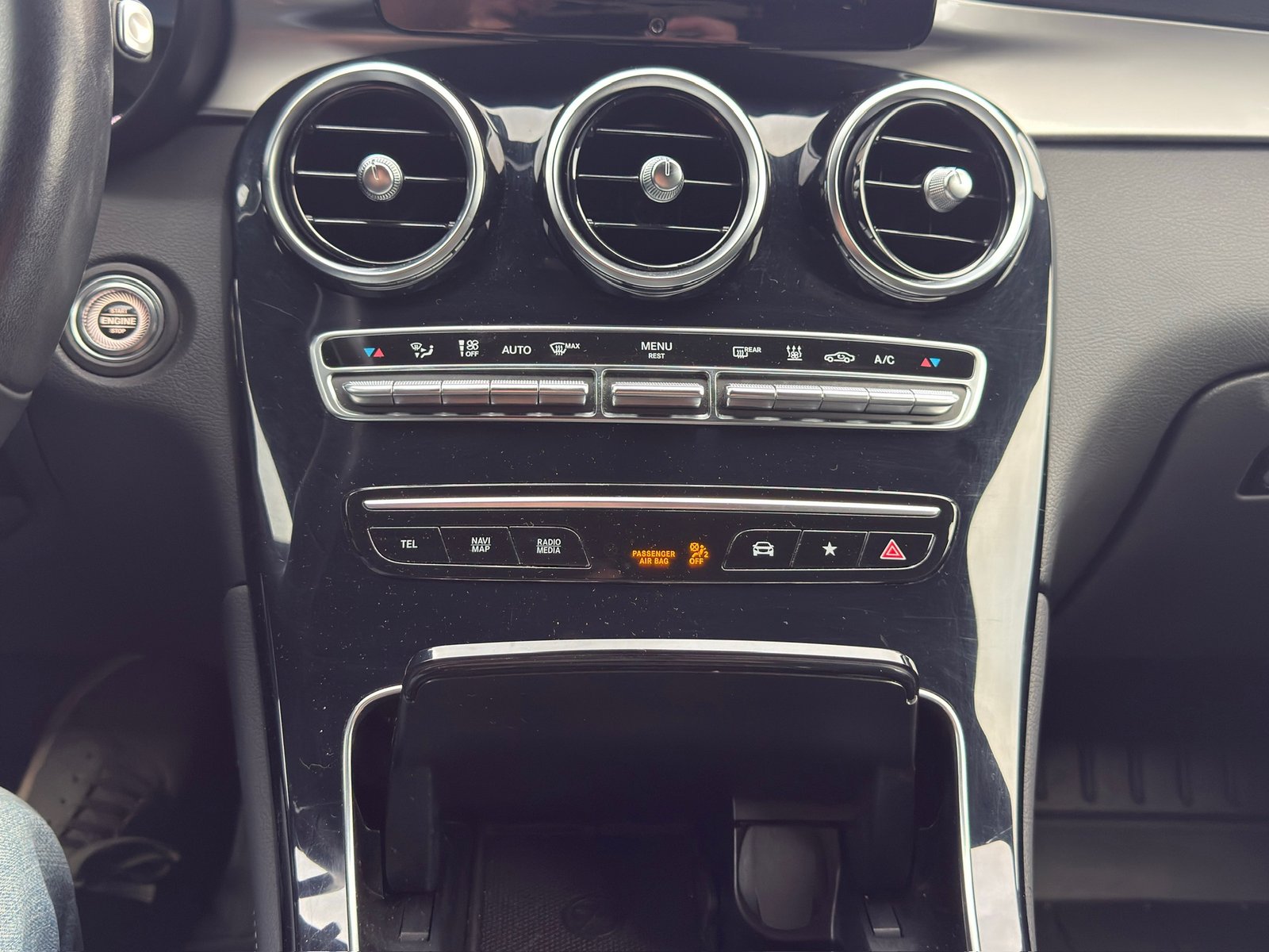 Mercedes-Benz GLC Coupe 300, 2020 - Image 39